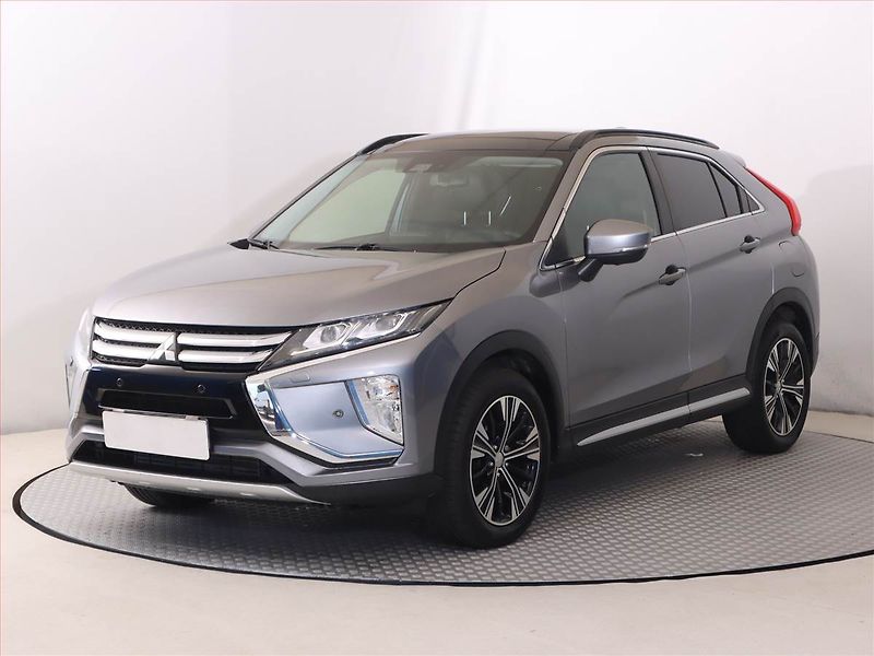Mitsubishi Eclipse Cross (2018) 1.5 T-MIVEC, 4X4, Automat - fotka 2 z 18