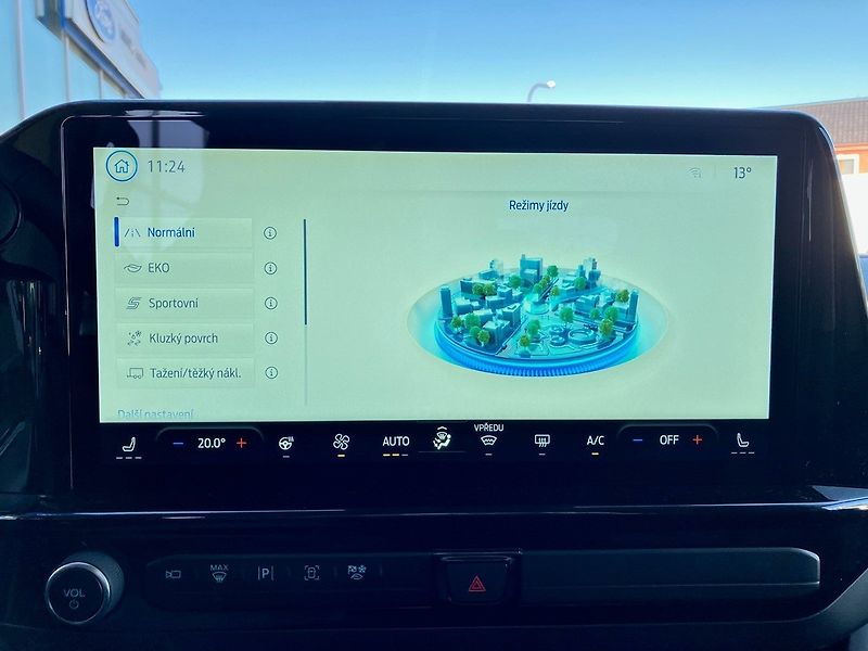 Ford Tourneo Custom (2025) Titanium X L1, Tourneo, 64 kWh - fotka 14 z 28