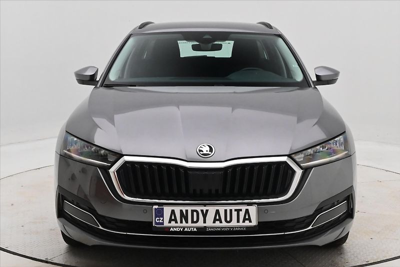 Škoda Octavia 2,0 TDI 110 KW DSG EL.KUFR Zár - fotka 2 z 31