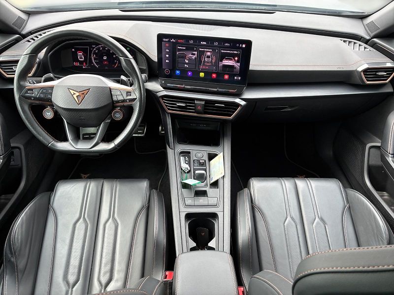 Cupra Formentor (2023) VZ5 2.5TSI 287kW DSG CZ DPH - fotka 9 z 11