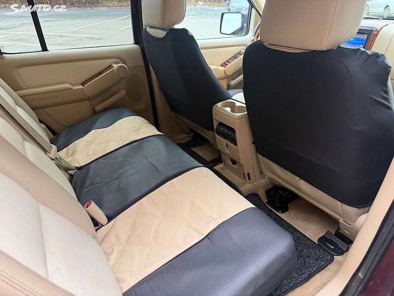 Ford Explorer (2006) 4.0 V6i+LPG, 152kw 4x4 7míst - fotka 11 z 23