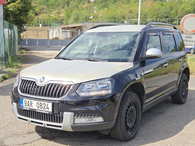 Škoda Yeti (2017) 2,0TDi 4x4 lze i  splátky VŠEM - fotka 1 z 11