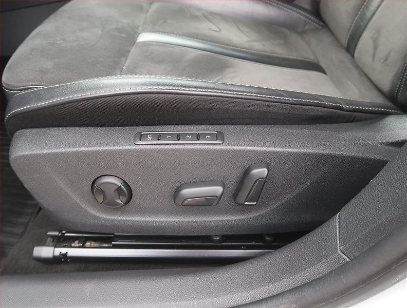 Škoda Octavia (2020) Style 2.0 TDI, Automat - fotka 19 z 24