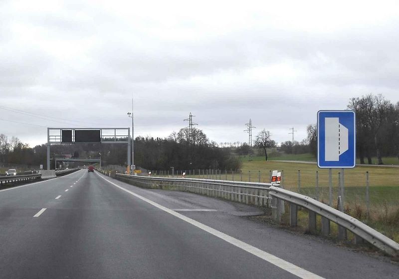 Vozidla pro údržbu jsou zbrusu nová.