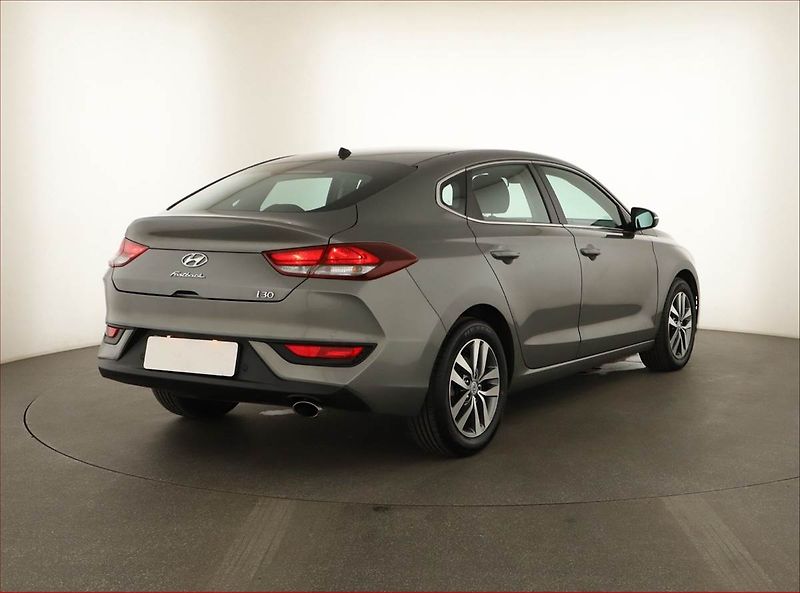 Hyundai i30 (2019) 1.6 CRDi, Serv.kniha, Tempomat - fotka 5 z 13