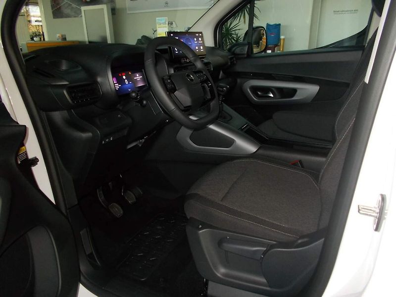 Opel Combo (2026) Edition Plus L1H1 1.2 TURBO (8 - fotka 18 z 34