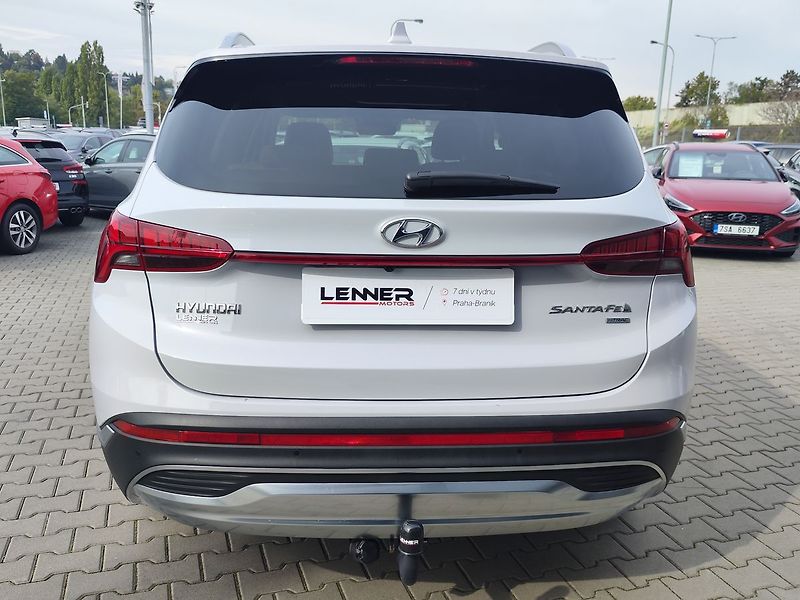 Hyundai Santa Fe 2.2 TDCI/142kW Style Premium - fotka 6 z 38