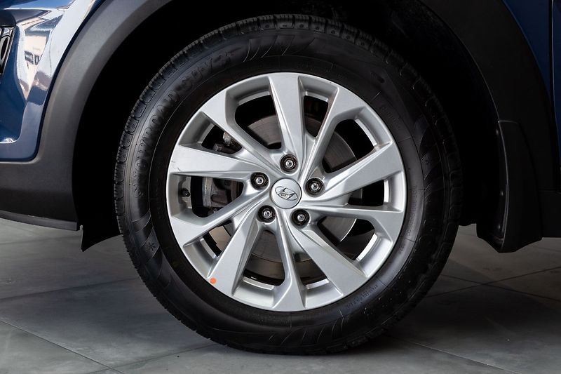 Hyundai Tucson 1.6T-GDI 130kW*KAMERA*TAŽNÉ*ČR - fotka 27 z 34