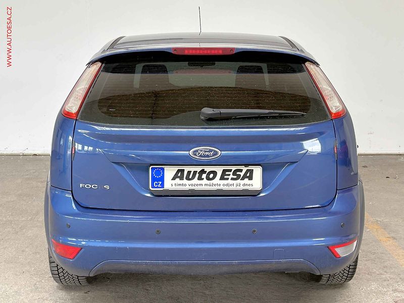 Ford Focus (2008) 1.6i, AC, temp - fotka 5 z 14