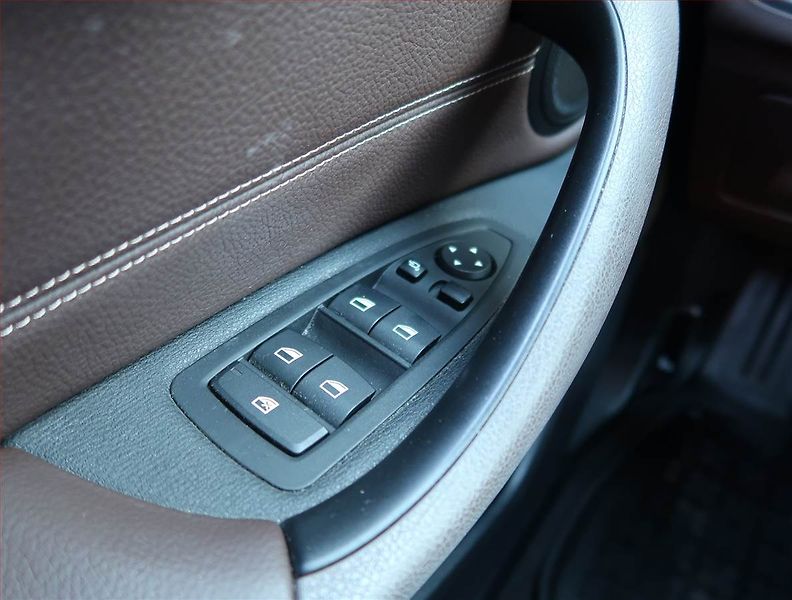 BMW X1 (2016) xDrive18d, 4X4, Automat - fotka 20 z 21