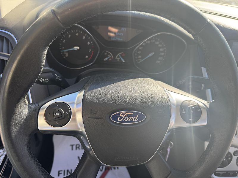 Ford Focus (2014) ST-LINE 1.6-16V(150PS) - fotka 20 z 44