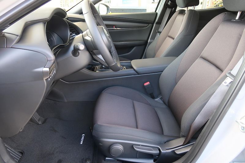 Mazda 3 (2026) HB 2,5G 140k Centre-Line,Style - fotka 12 z 24