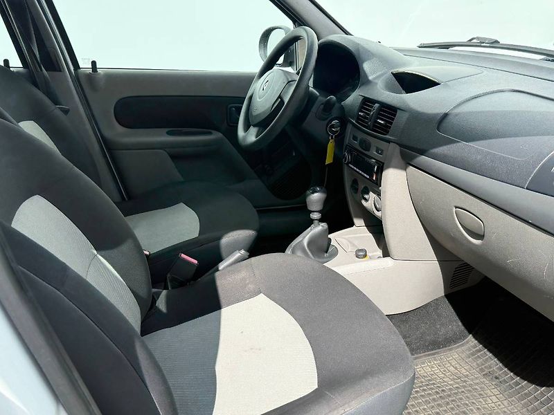 Renault Scénic (2011) 1.2 16V 55 kW Authentique - fotka 16 z 20