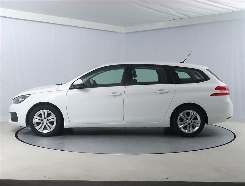 Peugeot 308 (2019) 1.2 PureTech, Serv.kniha - fotka 3 z 14