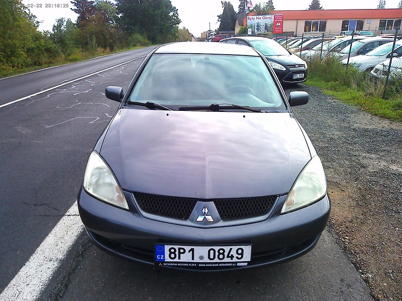 Mitsubishi Lancer 1.6 i, 72 kW, klima, nová STK - fotka 8 z 22
