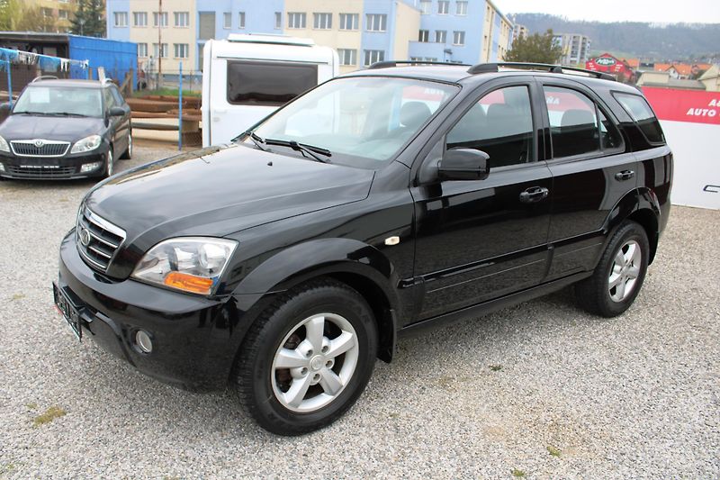 Kia Sorento (2009) 2,5CRD KLIMA 4X4 EL.OKNA  ALU - fotka 3 z 16