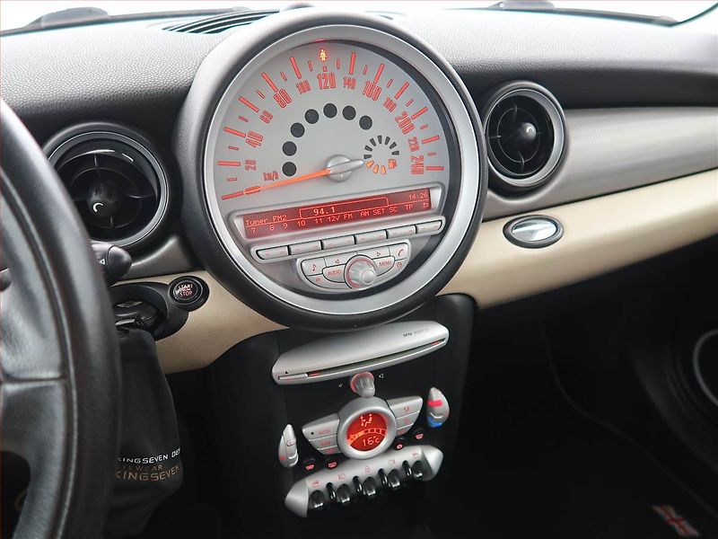 Mini Ostatní (2008) Cooper, Tempomat - fotka 12 z 18