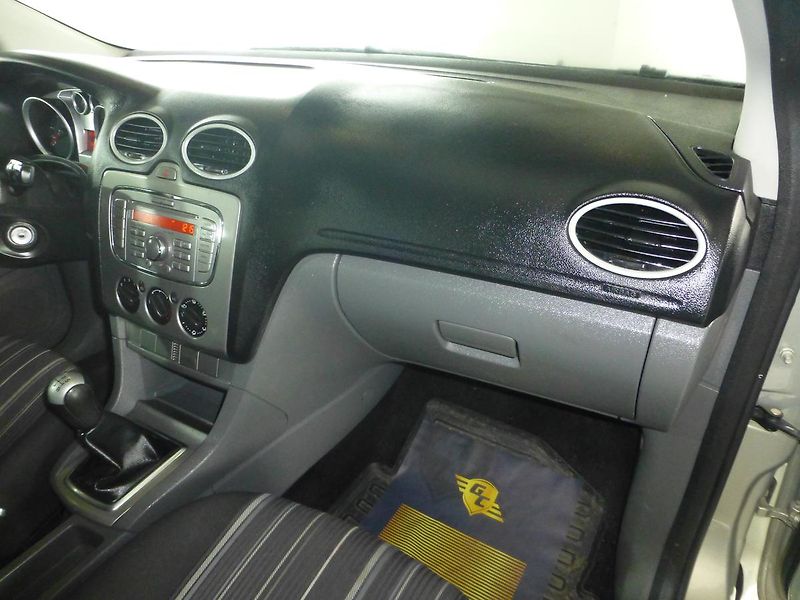 Ford Focus (2009) 1,6TDCI-80KW-KLIMATIZACE*TAŽNÉ - fotka 18 z 24