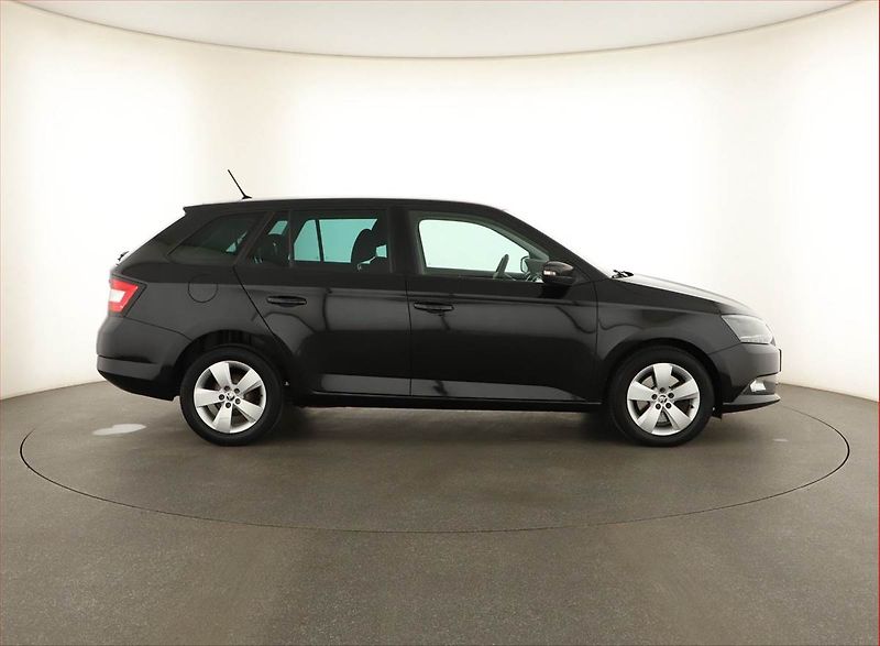 Škoda Fabia (2017) 1.4 TDI, Tempomat - fotka 6 z 14