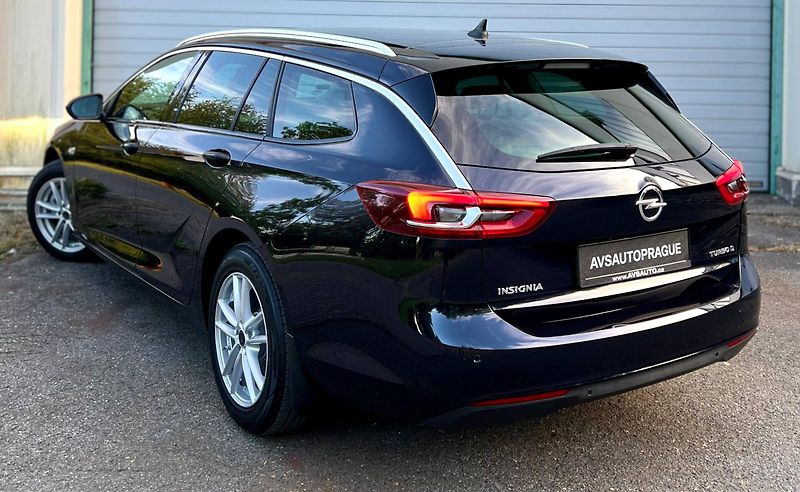 Opel Insignia (2018)  2.0 CDTI AUTOMAT 2018 125KW - fotka 6 z 30