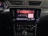 Škoda Superb (2023) 2.0 TSI - náhled 12