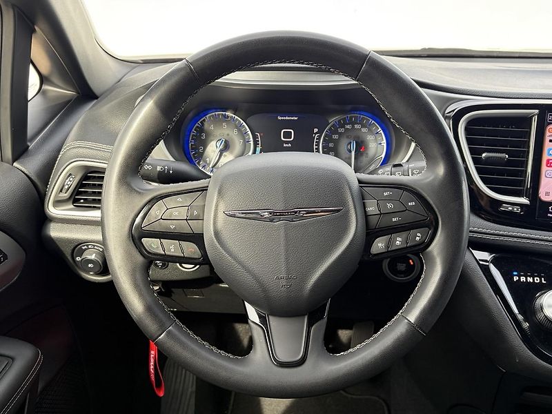Chrysler Pacifica (2023) Touring L AWD S paket + LPG - fotka 12 z 30