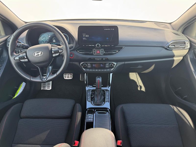 Hyundai i30 1.5 T-GDI MHEV DCT N-Line - fotka 5 z 28