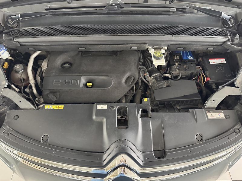 Citroën Grand C4 Picasso 2,0HDi AUT*Masáže*REZERVACE! - fotka 37 z 37