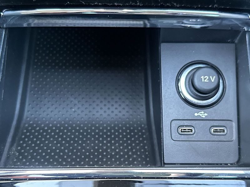 Škoda Karoq (2021) 2.0 TDI 4x4 DSG Scoutline - fotka 25 z 40