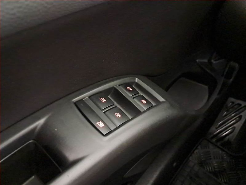 Opel Meriva (2013) 1.4 Turbo, Tempomat - fotka 16 z 17