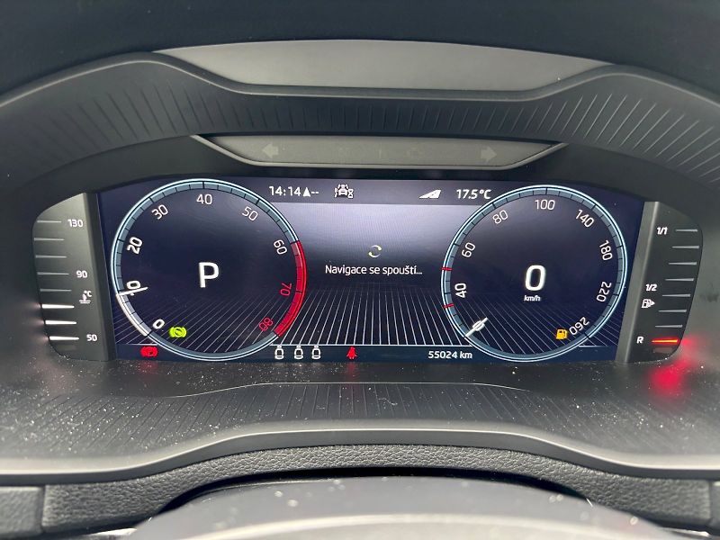 Škoda Karoq (2023) STYLE 1.5 TSI DSG 110 kW Tažné - fotka 18 z 30