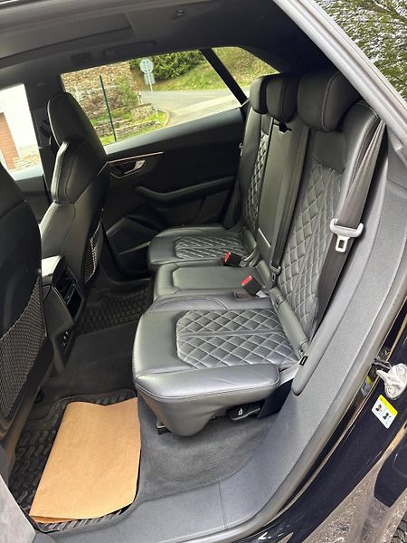 Audi SQ8 (2019) - fotka 7 z 8