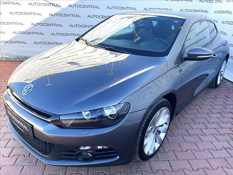 Volkswagen Scirocco 1,4 TSi,90kW,SPORT,serv.kn.,ST - fotka 7 z 23