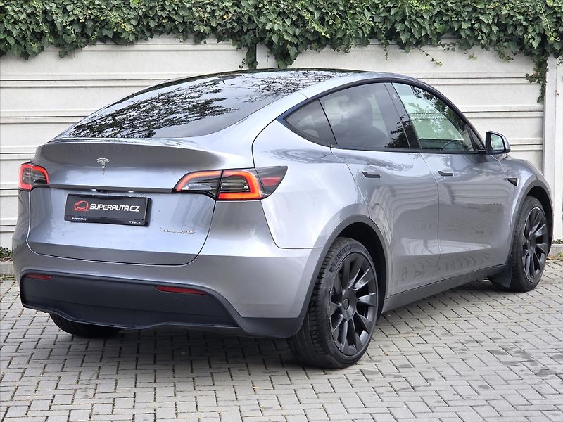 Tesla Model Y 0,0 LR 4x4 FSD Tažné 94% Záruk - fotka 7 z 22