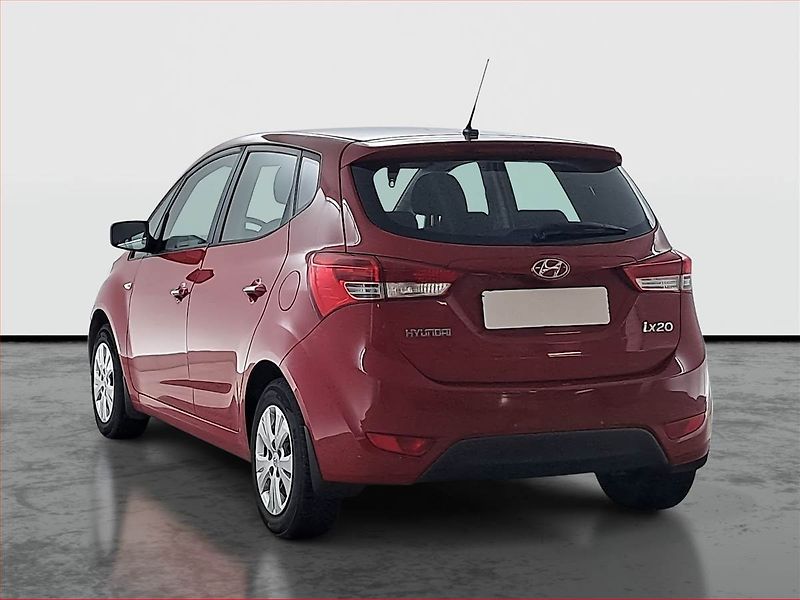 Hyundai ix20 (2014) 1.4 CVVT - fotka 4 z 15