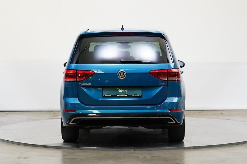 Volkswagen Touran - fotka 6 z 27