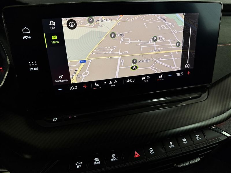 Škoda Octavia 2.0TDI 147kW DCC PANO RS PLUS - fotka 19 z 53