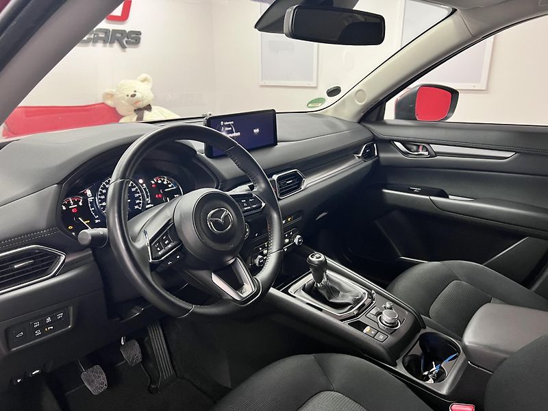 Mazda CX-5 2.0i 121 kW 2022 Manuál  - fotka 15 z 38