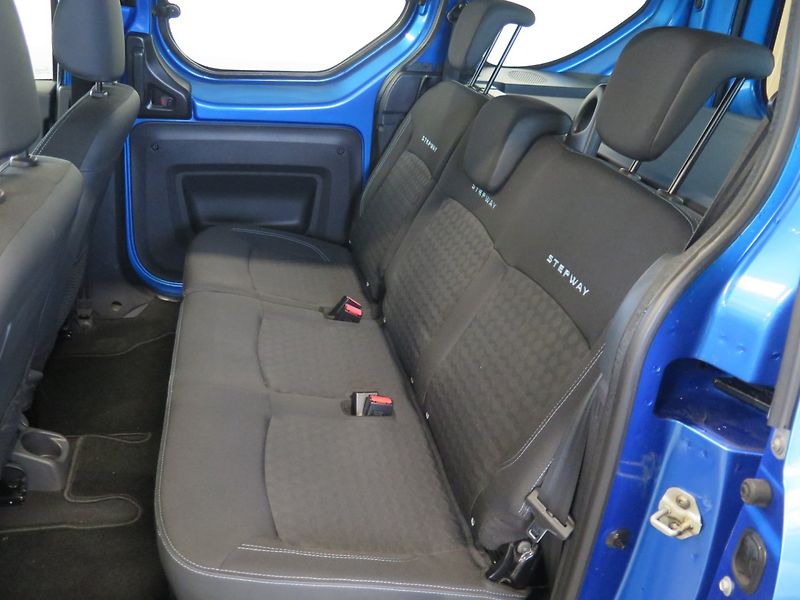 Dacia Dokker (2015) 1.2TCe,navi,klima,výhřev,servi - fotka 15 z 25