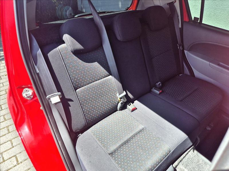 Daihatsu Sirion 1,0 i 51Kw Klima ALU - fotka 16 z 26