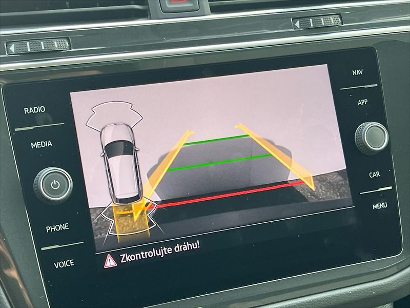 Volkswagen Tiguan 1,5 TSi 110kW 7DSG LIFE - fotka 17 z 25