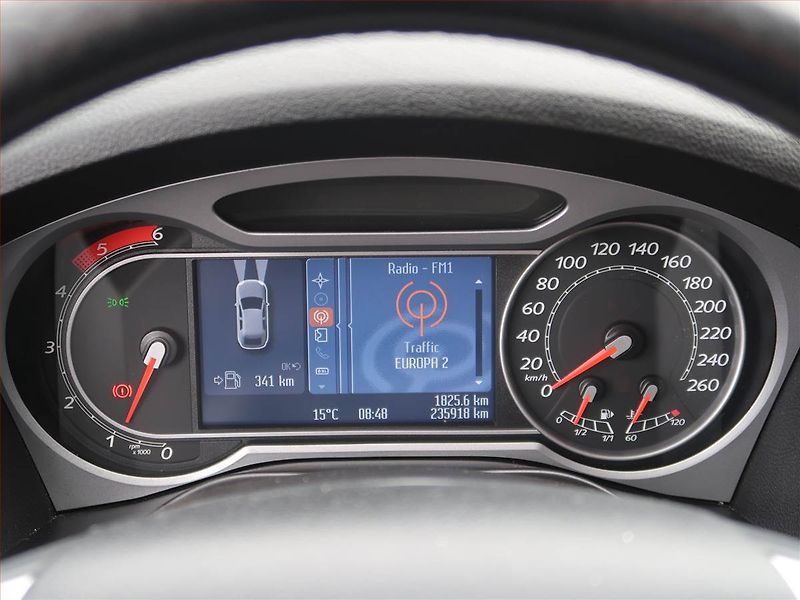 Ford S-MAX (2011) Titanium 2.0 TDCi, Navi - fotka 11 z 18