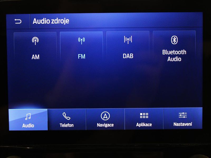 Ford Tourneo Custom 2,0 EB 136kW AT Titan.X 1.maj. - fotka 12 z 25