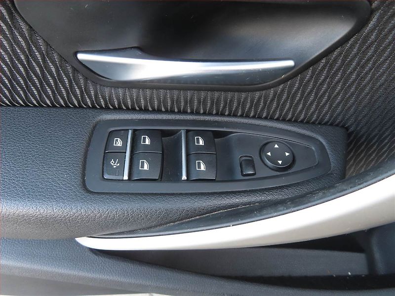 BMW Řada 3 (2019) 318d GT, Serv.kniha, Navi - fotka 17 z 22