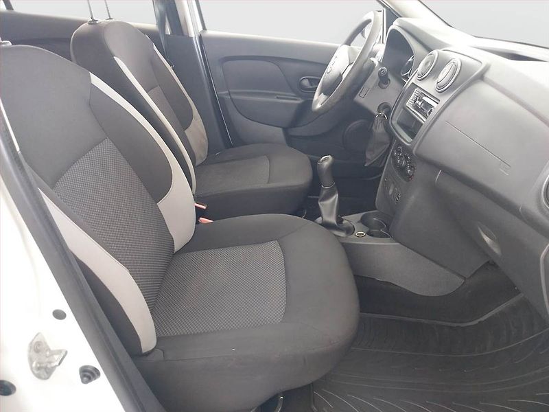 Dacia Sandero (2015) 1.2 16V, po STK, dobrý stav - fotka 9 z 13