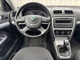 Škoda Octavia 1,8 TSI klima 1.maj. původ ČR - náhled 28
