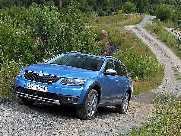 Škoda Octavia Scout.