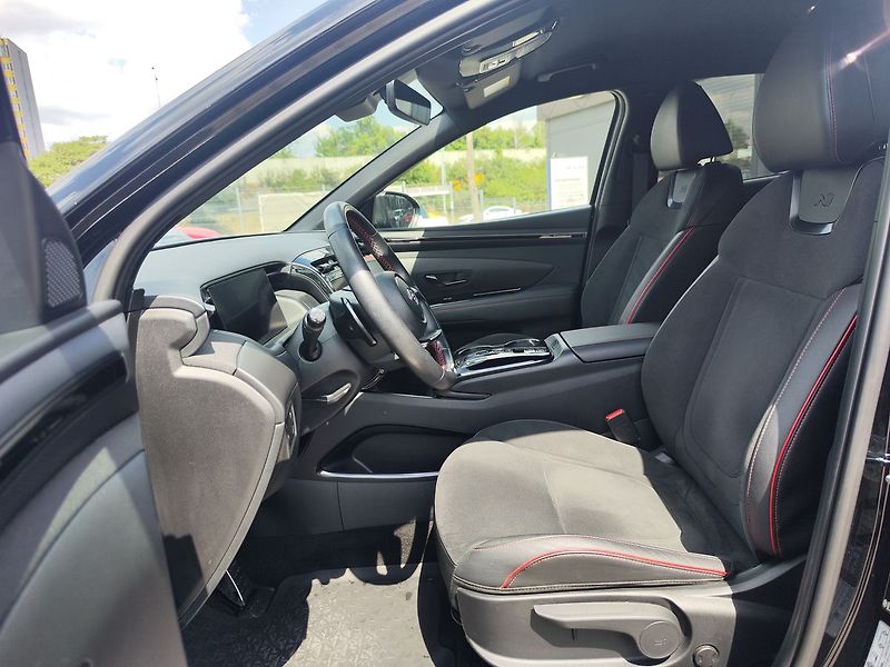 Hyundai Tucson 1.6 T-GDI/169kW N-Line DCT HEV - fotka 15 z 38