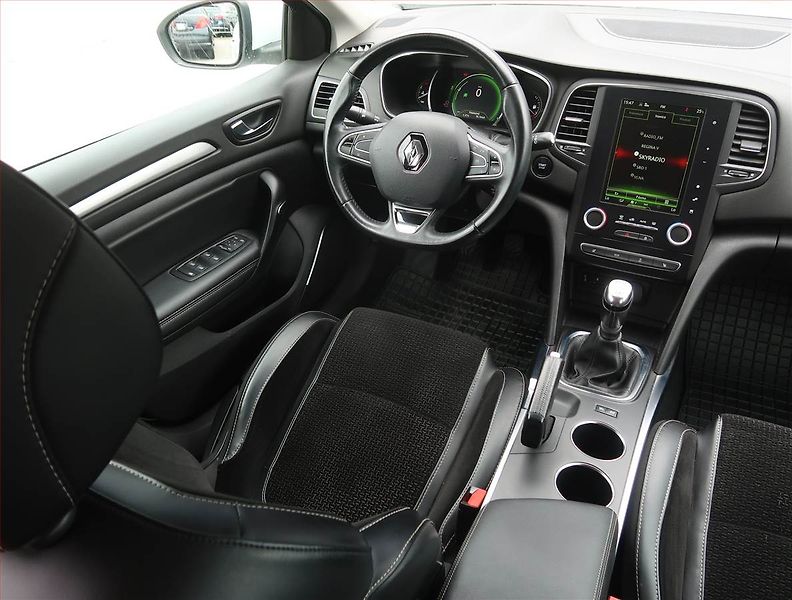 Renault Mégane (2016) Business 1.2 TCe, Navi - fotka 7 z 20