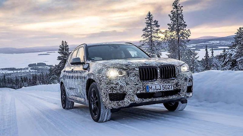 BMW X3.